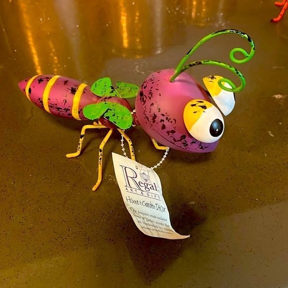 NWT butterfly garden sculpture by regal art animated bobble head indoor/outdoor - Picture 1 of 16